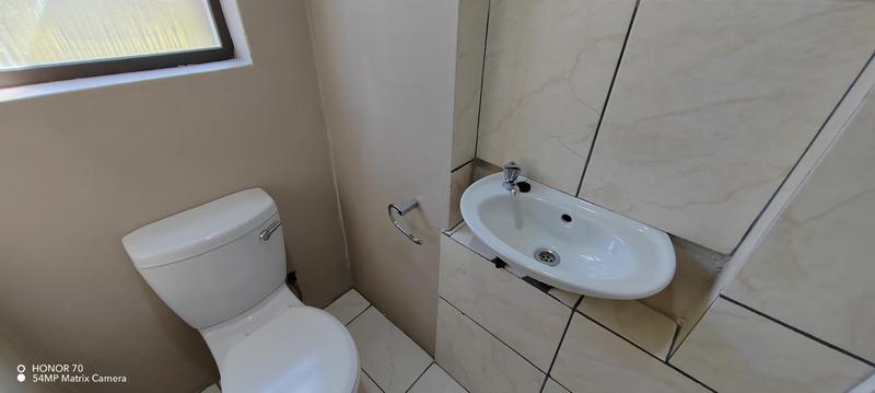 3 Bedroom Property for Sale in Kanoneiland Northern Cape